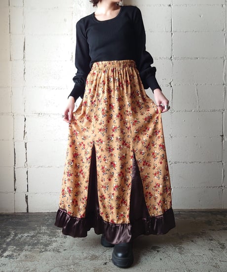 Flower×Satin Long  Skirt BEBR