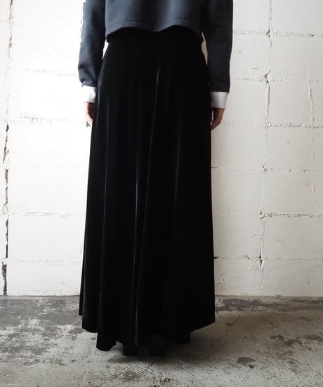 Velvet Flared Long Skirt BK