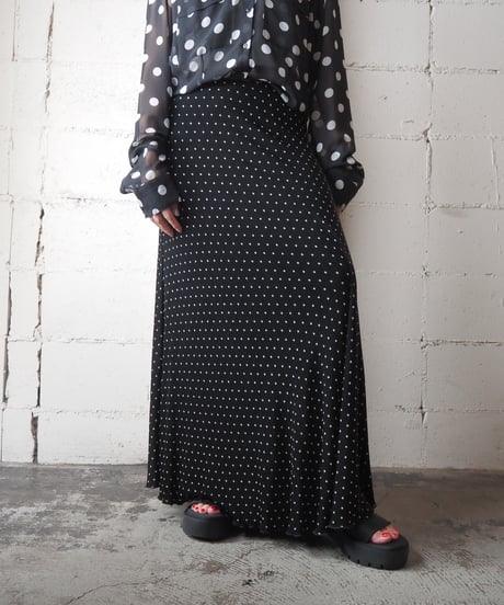 Dot Pattern Mellow Hem Easy Skirt BKWH