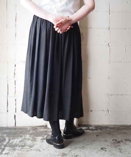 Front Button Tuck Easy Skirt BK