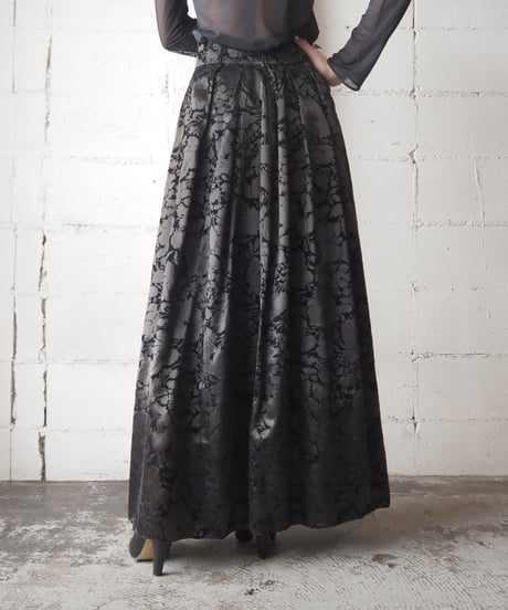 Flock Print Botanical Pattern Satin Tuck Flare Skirt BK