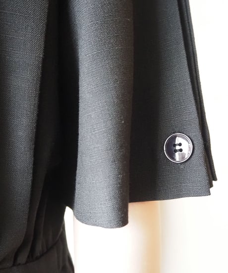 Pleated Collarless Dress BK