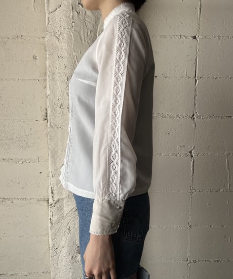 Tyrolean Stand  Collar Blouse WH