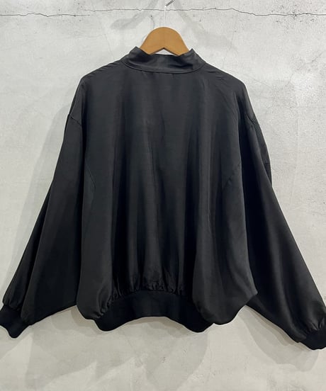 Front Button Dolman Sleeve Pull Over BK