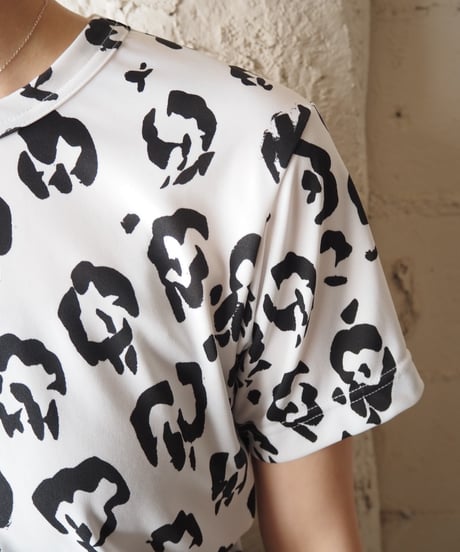 COMME des GARÇONS COMME des GARÇONS Leopard Print Tee WH BK
