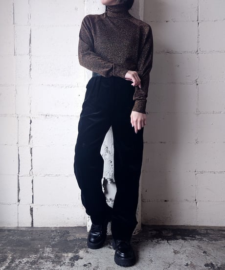Lame Mix Turtle Neck Knit BR