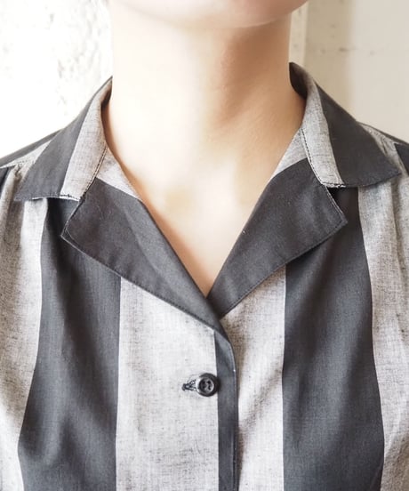 Wide Stripe Open Collar Shirt BKGR