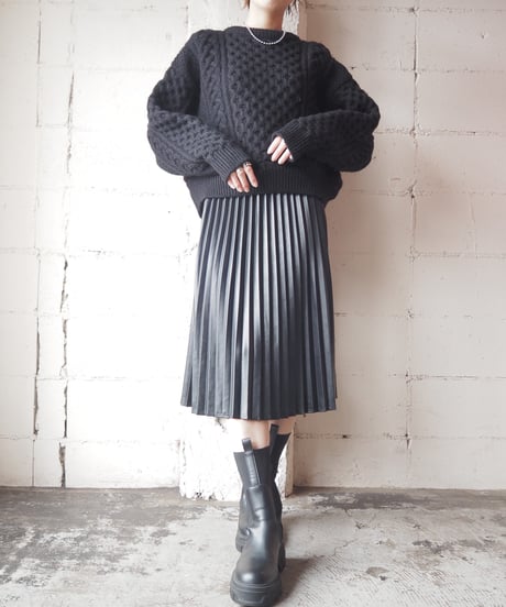 Cropped Fisherman Piece Dyeing Knit BK