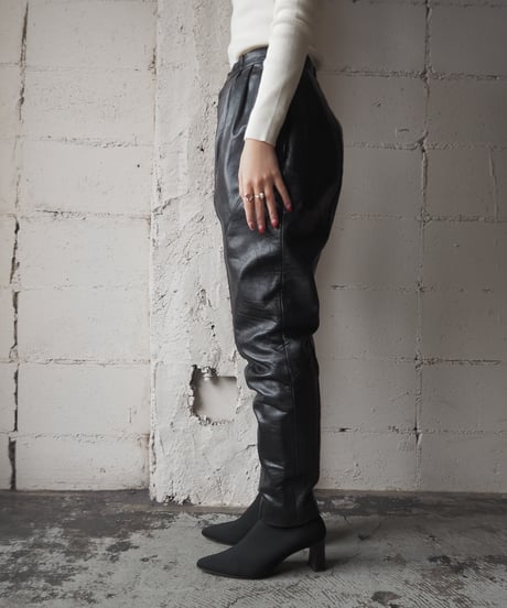 Leather Tuck Pants BK