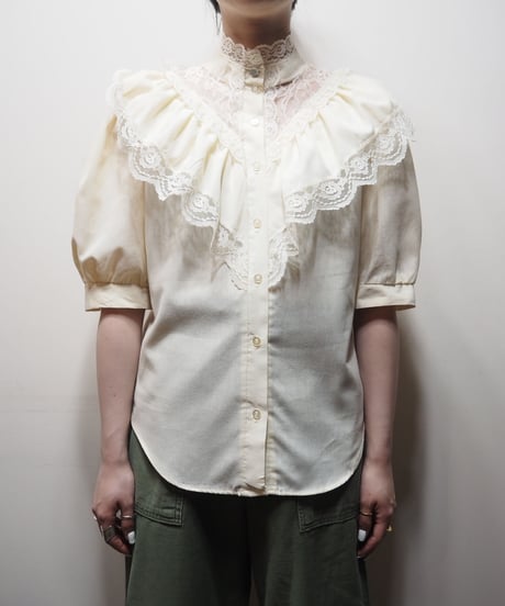 Puff Sleeve Lace Design Blouse IV