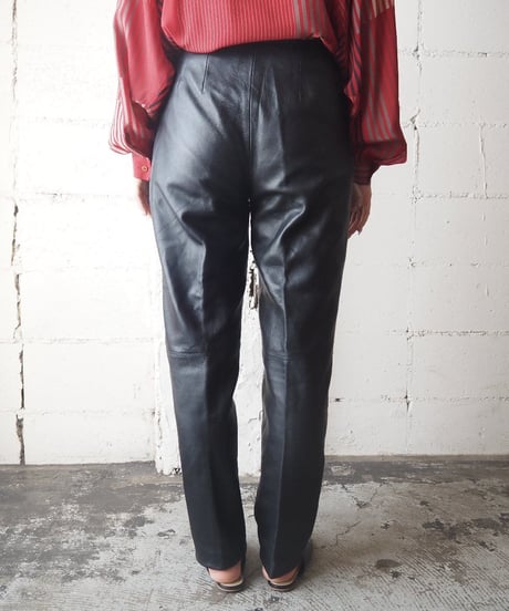 Leather Tuck Pants BK