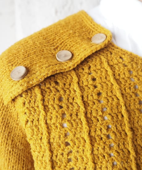 Shoulder Button S/S Design Knit YE
