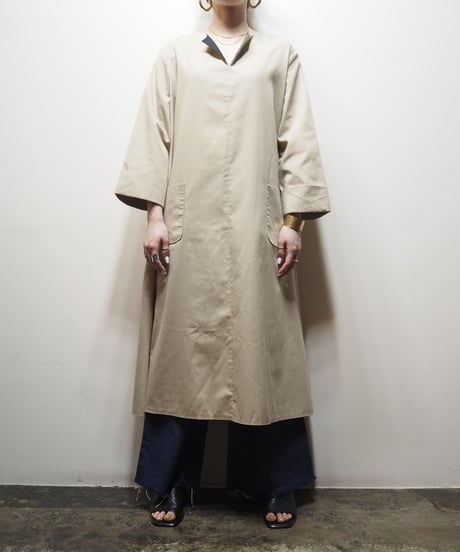 Bicolor Back Button Dress BE BK