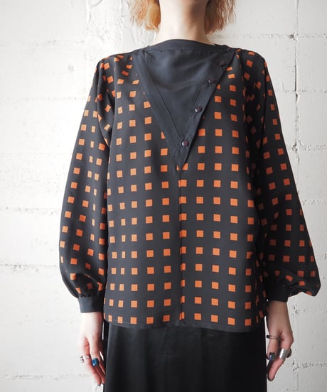 Square Pattern Design Blouse BK