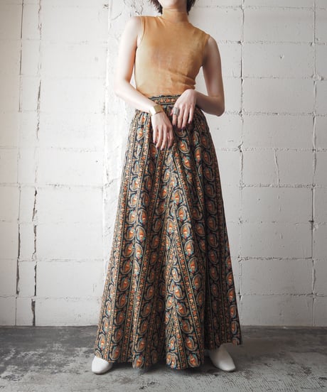 1960-1970's Paisley Long Skirt BKORBL