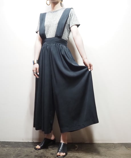 Wide Silhouette Suspender Pants BK