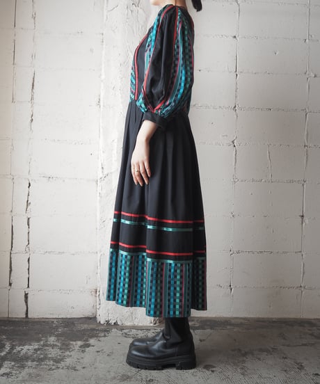 1970～80's Tyrolean Check Dress BK BL RE
