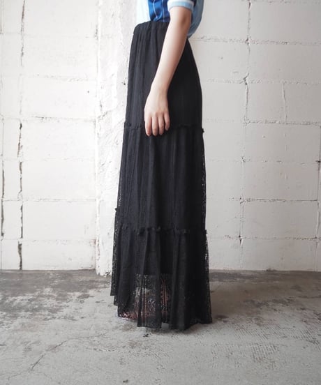 Lace Tiered Easy Skirt BK