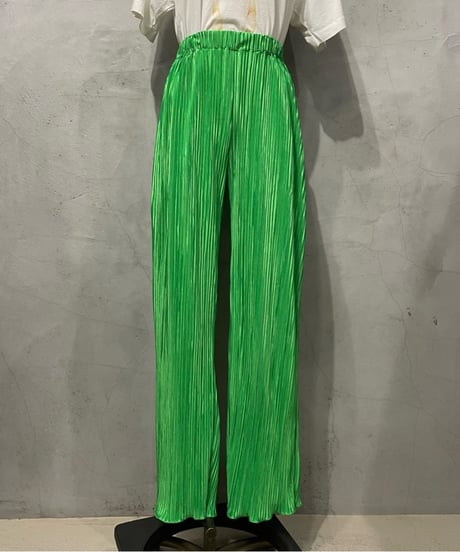 Pleated Easy Pants GN