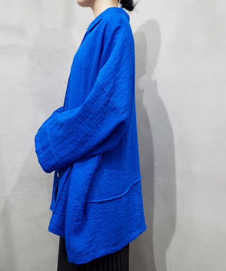 Wide Silhouette Design Blouse BL