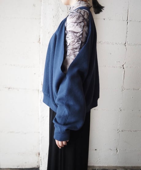 Remake Cut Out Shoulder Short Sweat NV
