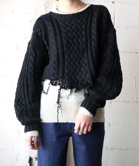 Cut Off Hem Fisherman' Sweater BK