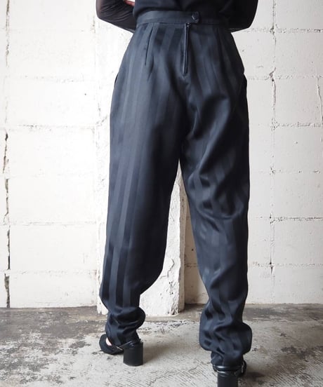 Shadow Stripe Back Button Tuck Pants BK