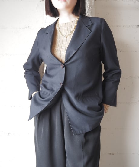 SAG HARBOR PETITE Tailored Blazer BK