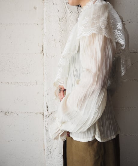 1970’s GUNNIES L/S Stand Collar Lace Blouse IV