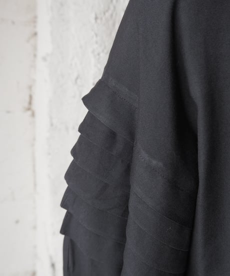 French Connection Tuck Sleeve Stand Collar Shirt BK