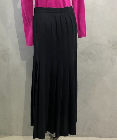 Wool Pleats Skirt BK