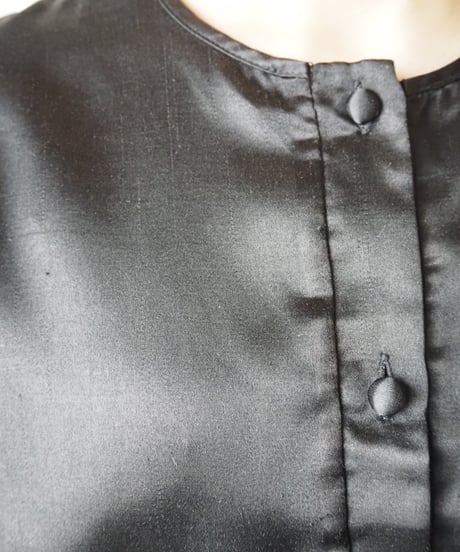 Satin Waistmark Blouse BK