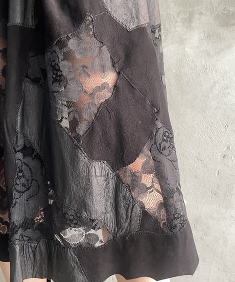 Lace Tiered Velour Easy Skirt BK