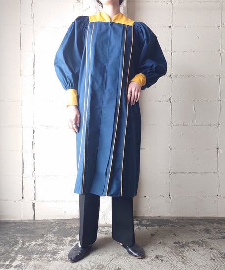 Bicolor Volume Sleeve Dress NVYE