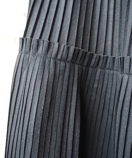 Pleats Tiered Easy Skirt BK