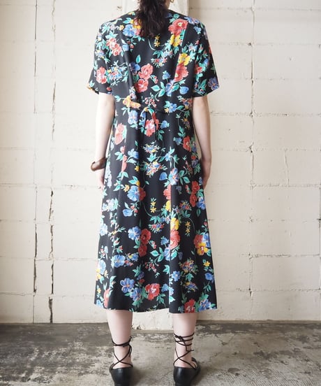 Flower Pattern Collarless Dress BK