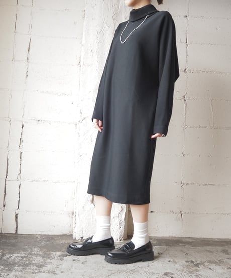 Turtle Neck Knit Dress BK