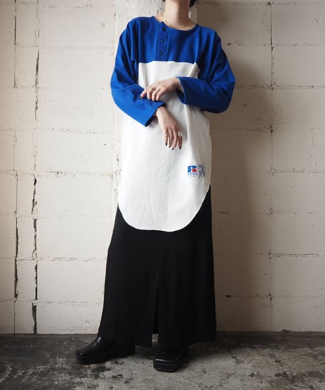 Henly Neck Bicolor Tops BL WH
