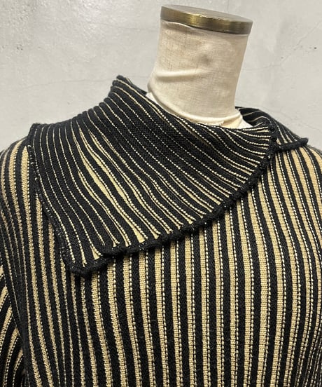 Turn Over Collar Rib Knit BKBE