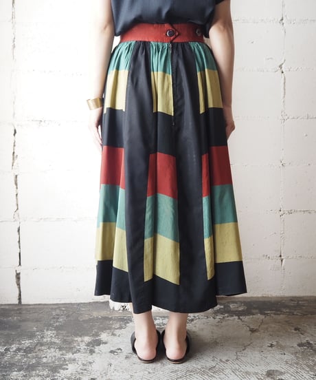 1960's Border Flared Skirt BLRE