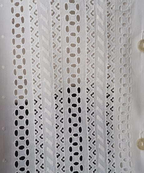 Open Collar Cutwork Shirt WH