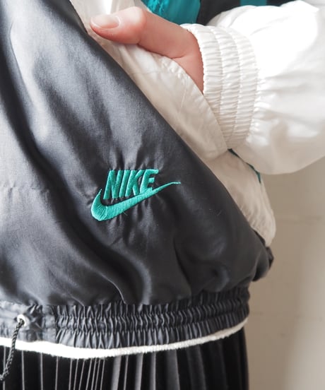 〜1990's NIKE Tricolor Stand Collar Nylon Jacket GNBKWH