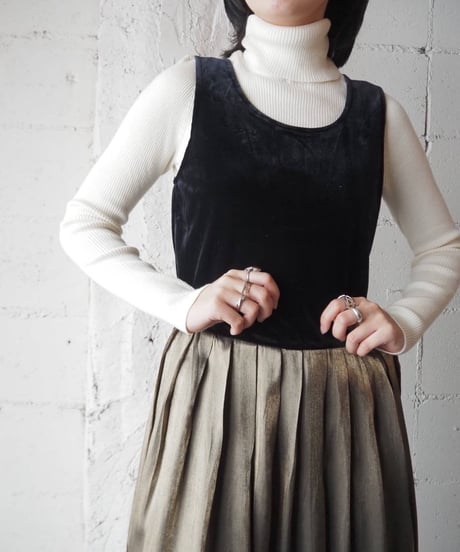 Sleeveless Velour×Shiny Gold Dress BKGD