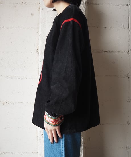 Luna Embroidery Corduroy Blouse BK