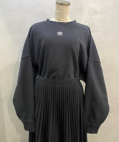 adidas One Point Logo Dolman Sleeve Sweat BK