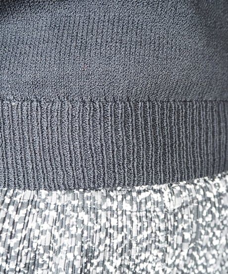 ST.JOHN Mock Neck Back Zip Knit Tops BK