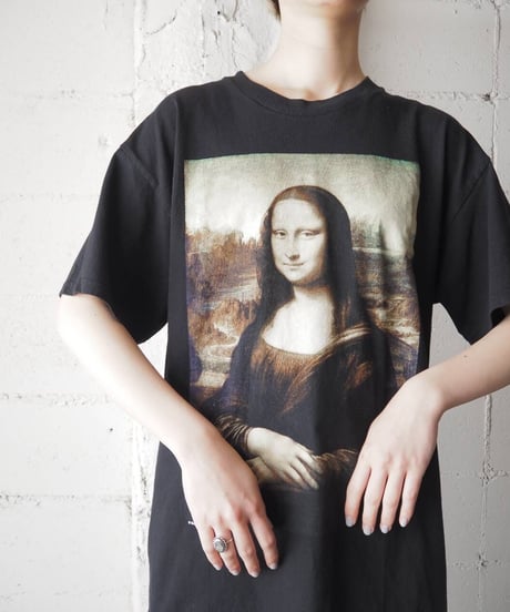 Mona Lisa Tee BK