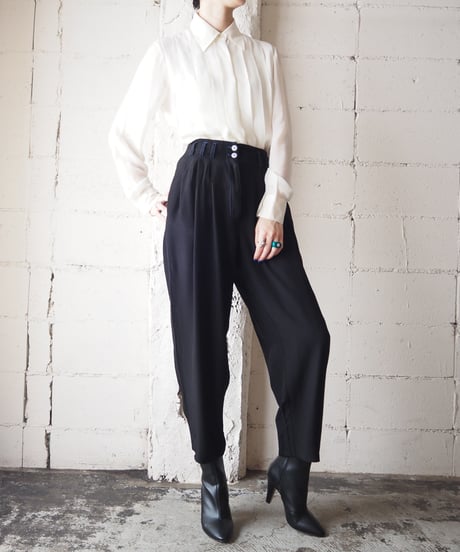 Sheer Front Pleat Shirt WH