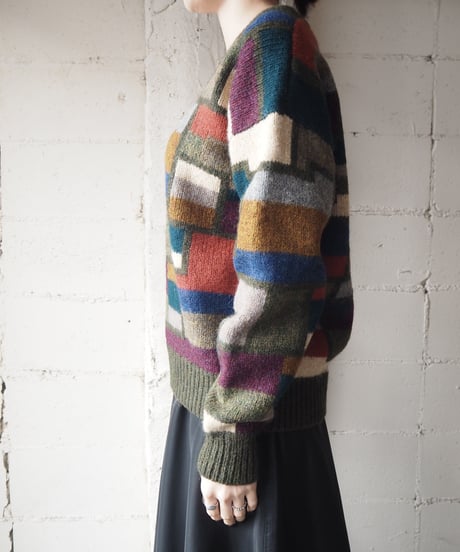 Brock Pattern Vneck Knit KAORBL