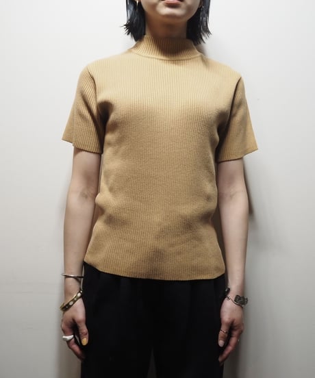 Mock Neck Rib Knit BE